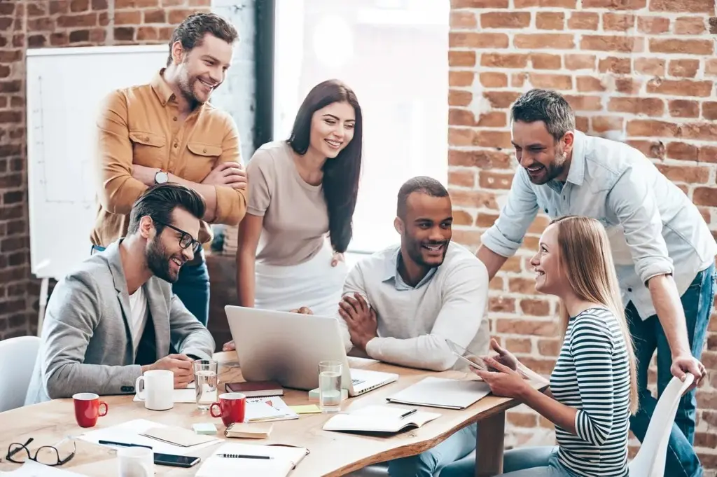 Communicating and Collaborating